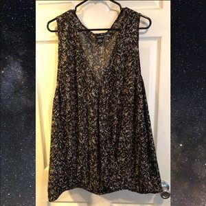 Torrid Sheer Tank Top - Size 4